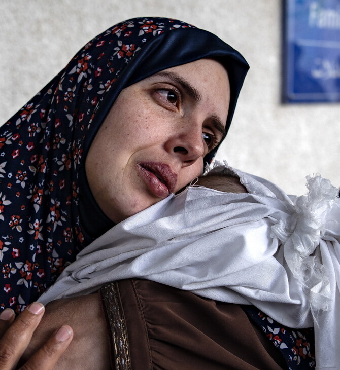 ΟΗΕ για Λωρίδα της Γάζας: «Οι μητέρες θα έπρεπε να παίρνουν τα μωρά στην αγκαλιά τους, όχι σε νεκρικούς σάκους»