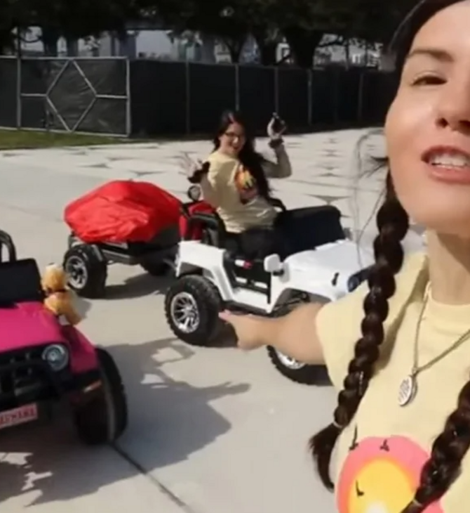 Ρεκόρ Γκίνες: Δύο γυναίκες προσπαθούν να διανύσουν διαδρομή 804 χλμ με παιδικά αυτοκίνητα