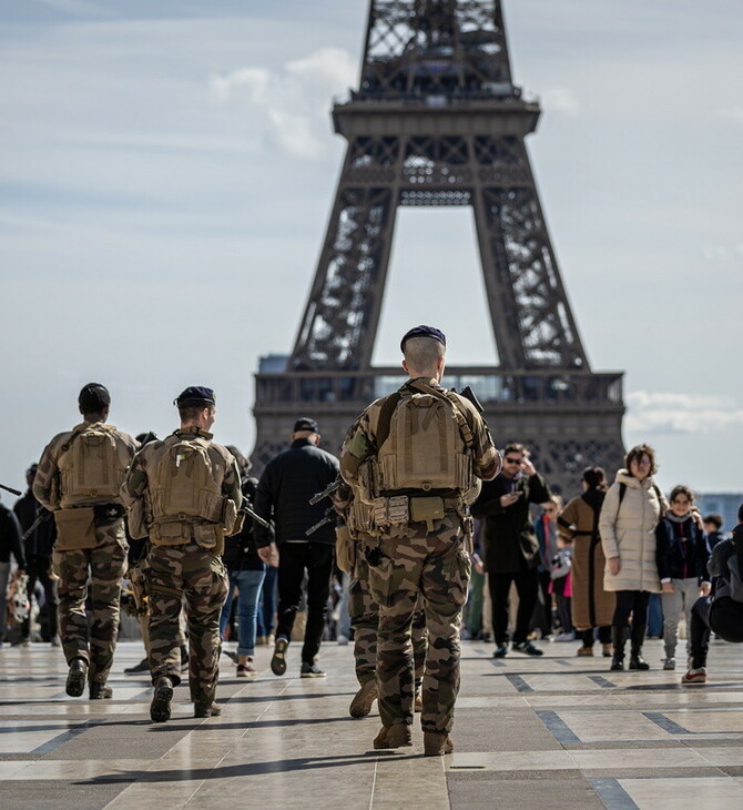Γαλλία: Συλλήψεις τριών ατόμων για τηλεφωνήματα - φάρσες για βόμβες σε σχολεία