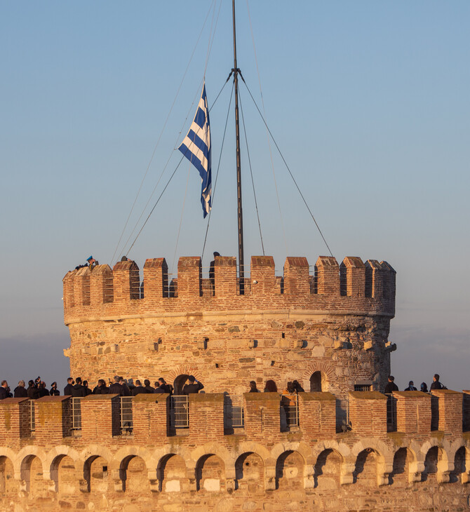 Θεσσαλονίκη: Άνδρας έπεσε από τον Λευκό Πύργο