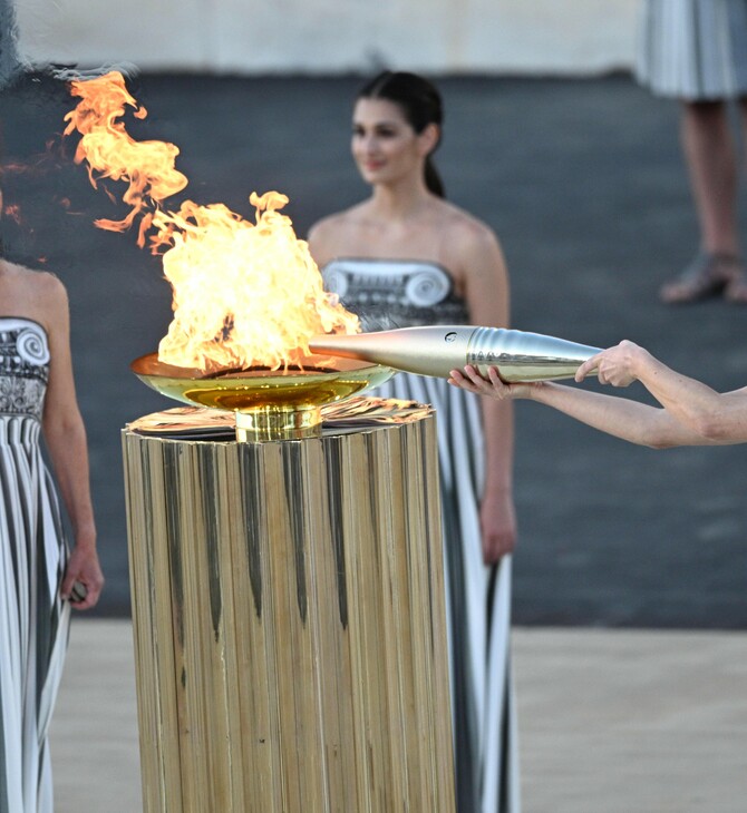 Ολυμπιακοί Αγώνες 2024: Ολοκληρώθηκε η τελετή παράδοσης της Ολυμπιακής Φλόγας