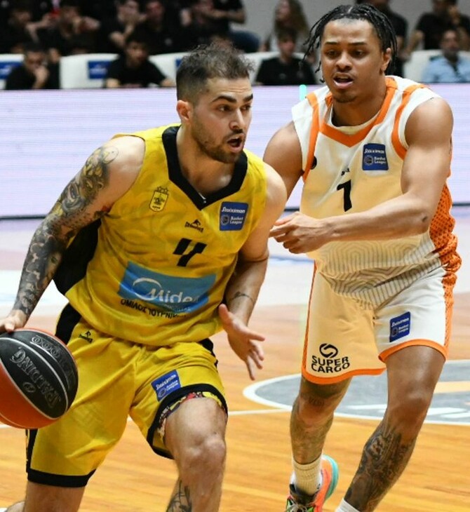 Ο Βασίλης Τολιόπουλος με το buzzer beater τρίποντο της χρονιάς έστειλε τον Άρη στα ημιτελικά