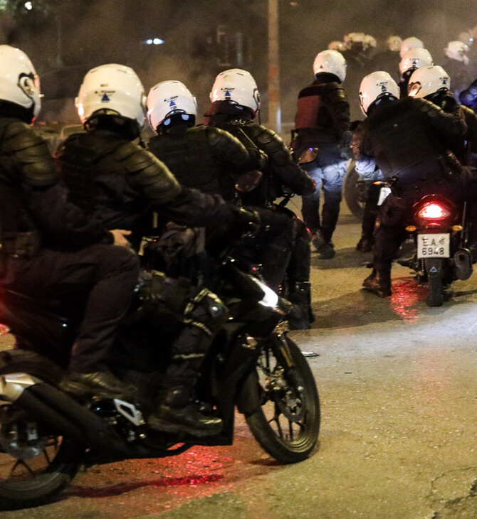 Σοβαρά επεισόδια στη Νέα Φιλαδέλφεια κατά τη διάρκεια του αγώνα ΑΕΚ - Ολυμπιακός