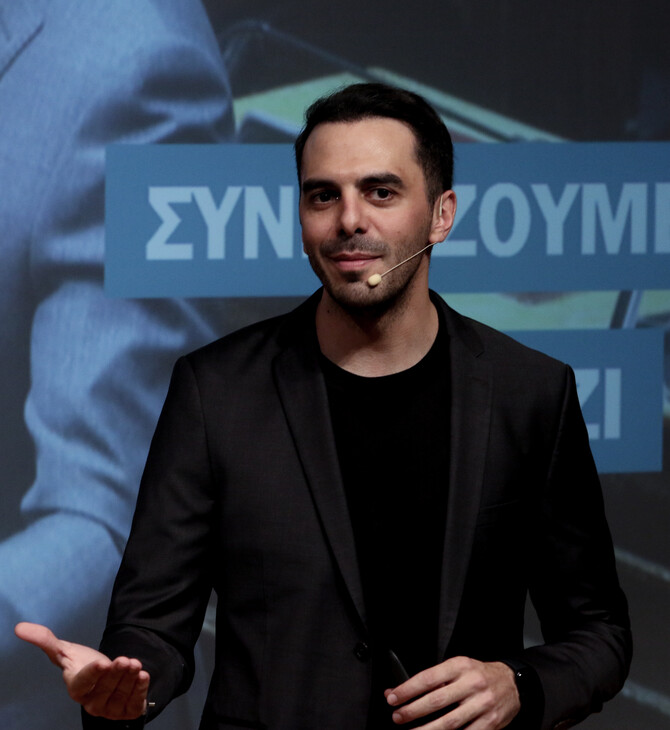 «Παρών» στις εξελίξεις στο ΠΑΣΟΚ από τον Χριστοδουλάκη: Η βάση της παράταξης είναι η δύναμή της