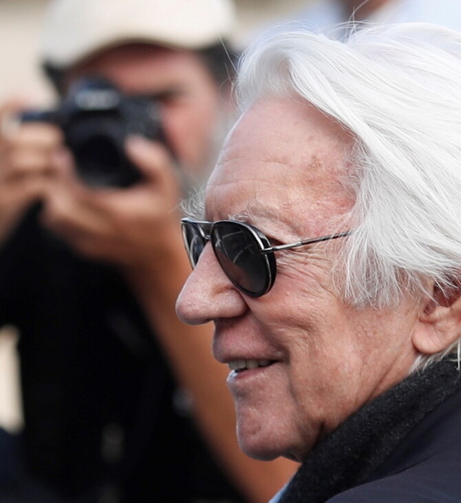 Η ανάρτηση του Κιφερ Σάδερλαντ για τον θάνατο του πατέρα του