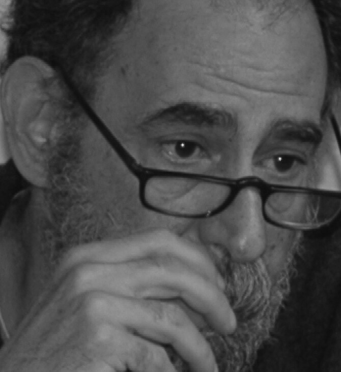 Πέθανε ο εικαστικός, συγγραφέας και γιατρός Κύριλλος Σαρρής