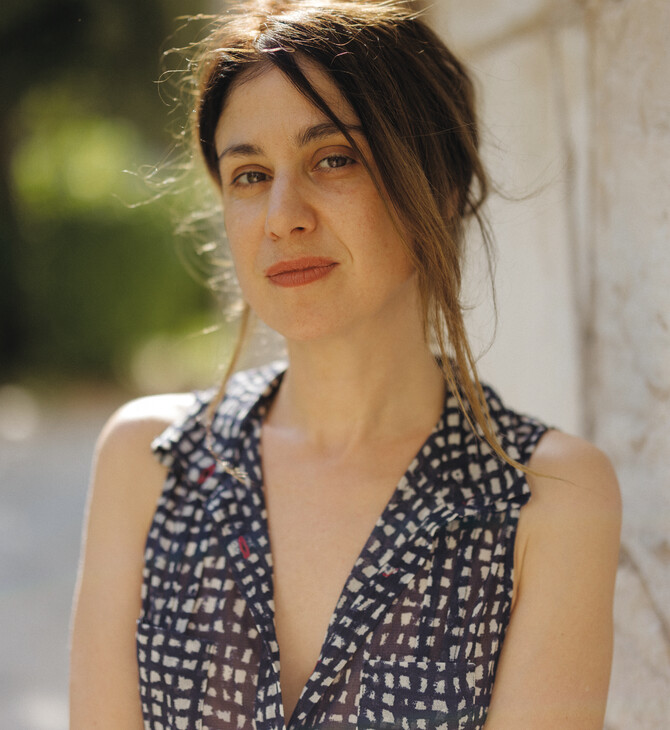 Βερόνικα Ράιμο: Η συγγραφέας που έκανε το autofiction δημοφιλές είδος στην Ιταλία