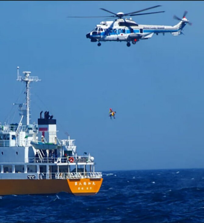 Ιαπωνία: 80 χιλιόμετρα από τις ακτές έσωσαν κολυμβήτρια - Πάλευε με τον ωκεανό επί 36 ώρες