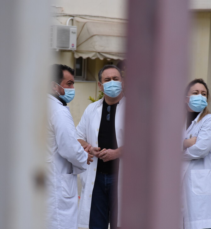 Μέτρα κατά της covid-19 επαναφέρει το «Μεταξά»