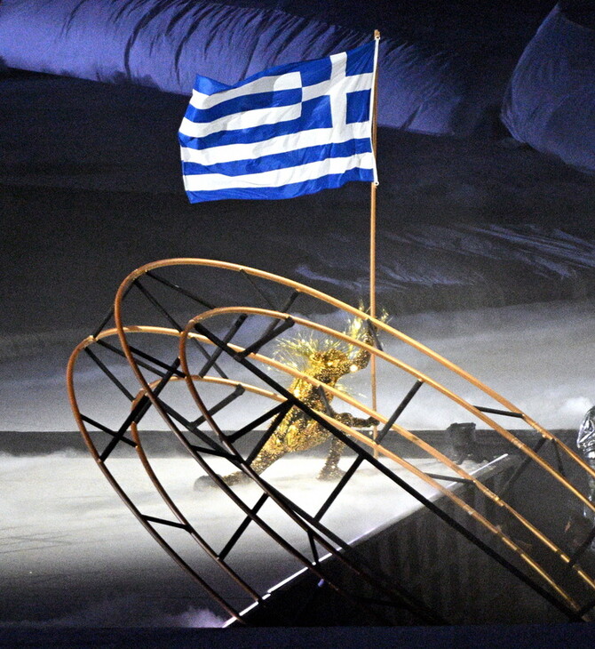 Ολυμπιακοί Αγώνες: Η ελληνική σημαία και ο εθνικός ύμνος στην τελετή λήξης 