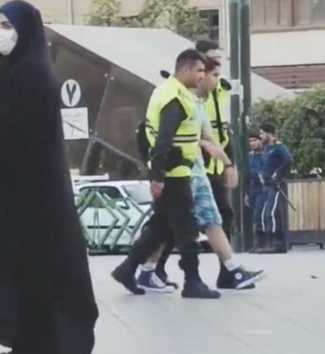  Ιράν: Η Αστυνομία Ηθών συλλαμβάνει τους άνδρες που φορούν κοντά παντελόνια 