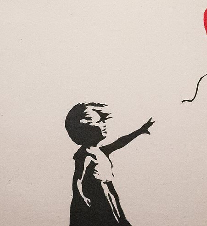 Banksy: Βρέθηκε το διάσημο έργο του που είχε κλαπεί το «Κορίτσι με το Μπαλόνι»