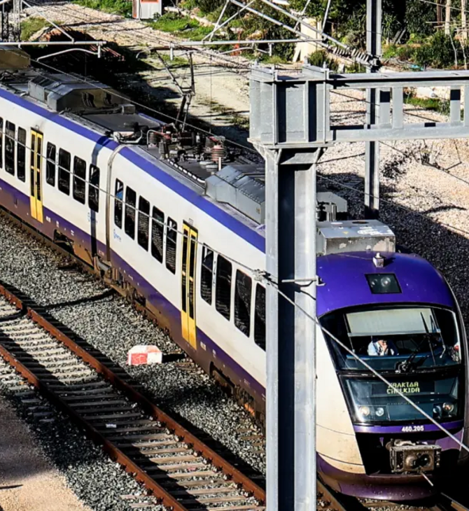 Τρένο προσέκρουσε σε πεσμένα δέντρα μεταξύ των σταθμών Σφενδάλης και Αφιδνών