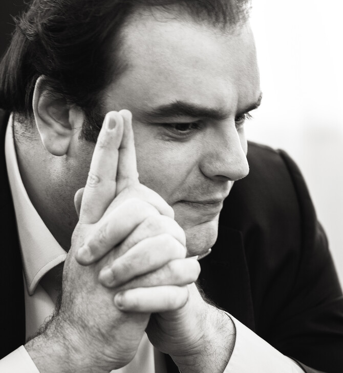 Κυριάκος Πιερρακάκης: «Μην εγκλωβιζόμαστε σε τοτέμ, σύμβολα και ταμπού άλλων δεκαετιών»