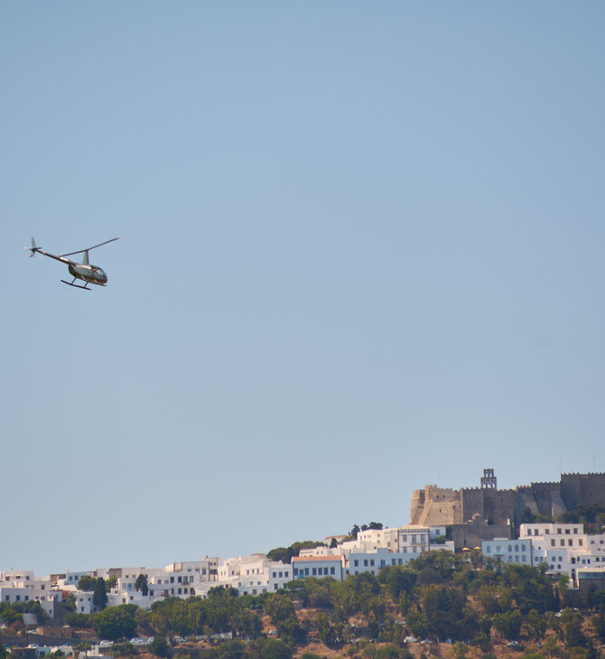 Αυθημερόν ταξίδια με ελικόπτερο στις Κυκλάδες με το χειμερινό πρόγραμμα της hoper