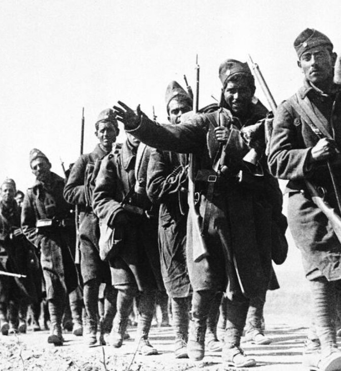 28η Οκτωβρίου: Ο Γιώργος Σεφέρης και ο Γιώργος Θεοτοκάς γράφουν για το 1940