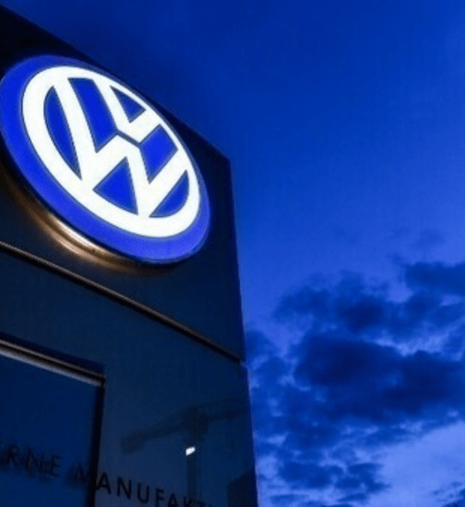 Volkswagen: Αναγκαίο το κλείσιμο εργοστασίων και οι απολύσεις μετά από πτώση 64% στα κέρδη