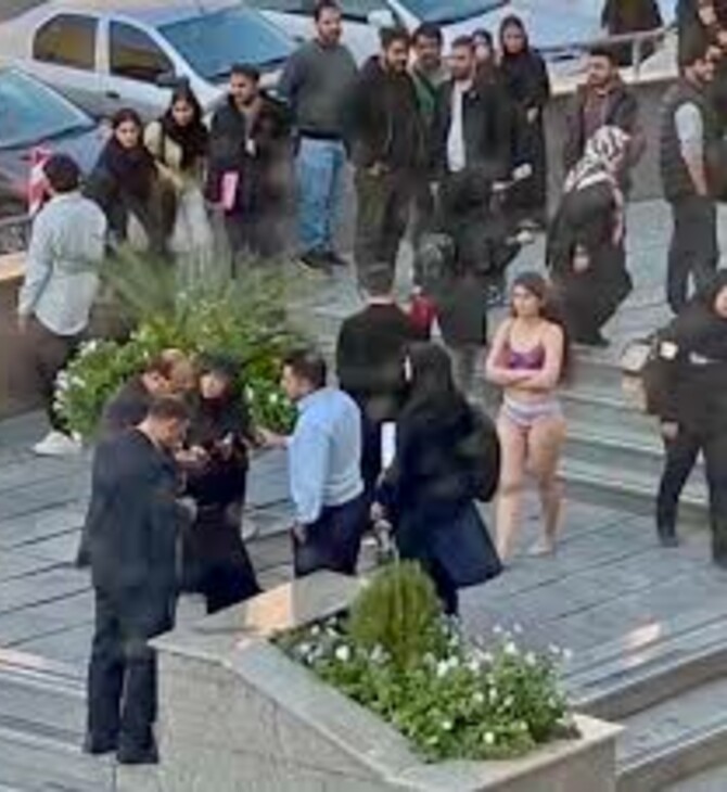 Ιράν: «Χαιρετίζω το θάρρος αυτής της γυναίκας», είπε ο Γάλλος υπουργός Εξωτερικών 