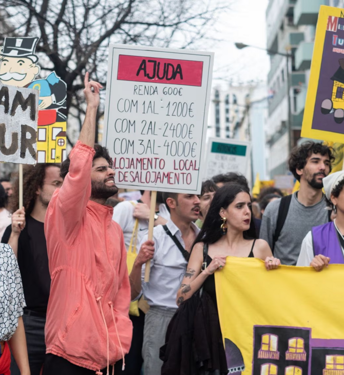 Κάτοικοι της Λισαβόνας ζητούν δημοψήφισμα για την απαγόρευση τουριστικών μισθώσεων σε κατοικημένα κτίρια