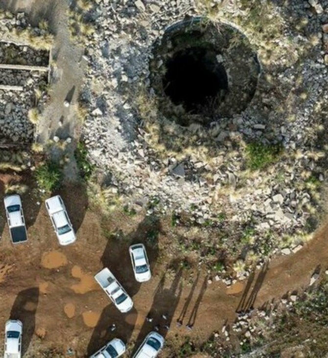 Νότια Αφρική: Το κράτος «παγίδευσε» 4.000 εργάτες σε παράνομο ορυχείο - Δεν τους δίνουν τρόφιμα και νερό για να τους συλλάβουν