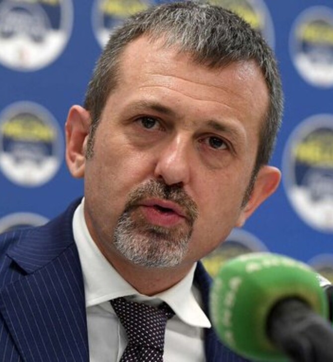 Ιταλία: Αντιδράσεις κατά του υφυπουργού Δικαιοσύνης - Δήλωσε χαρούμενος για τους κρατούμενους που «δεν παίρνουν ανάσα» στις μεταγωγές