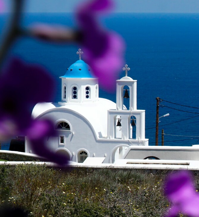 Εκκλησία στη Μήλο αντιμέτωπη με πρόστιμο 129.000 ευρώ για τις «απαγορευμένες» καμπάνες 