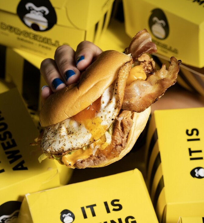 Burgerilla: Εκεί που το smashed burger είναι f#cking awesome