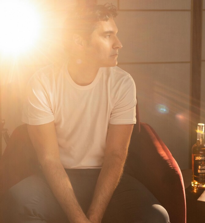 Jameson Black Barrel x Χριστόφορος Παπακαλιάτης: Η επιτυχημένη συνεργασία περνά στο επόμενο επίπεδο