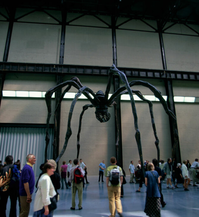 Tate Modern: Το διάσημο γλυπτό αράχνη της Louise Bourgeois επιστρέφει