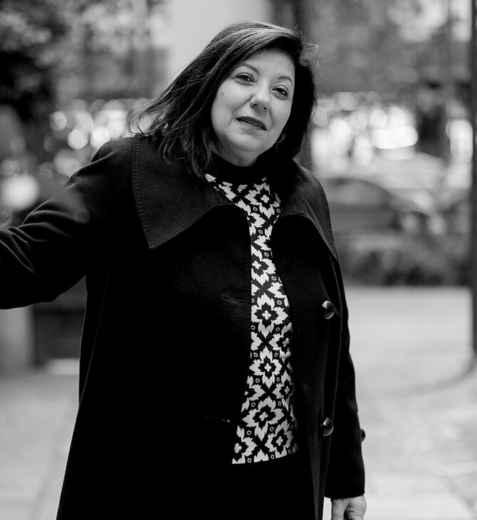 Η Ιωάννα Μπουραζοπούλου γράφει έργα του φανταστικού για τους ακραία ρεαλιστικούς καιρούς μας