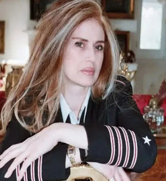 Νεκρές στα κρεβάτια τους βρέθηκαν η εικαστικός Λίμπερτι Πολύζου και η 44χρονη κόρη της