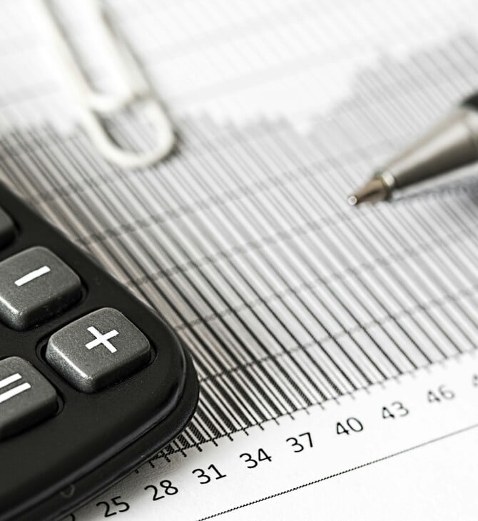 Ποιοι θα δουν μειώσεις φόρων το 2025