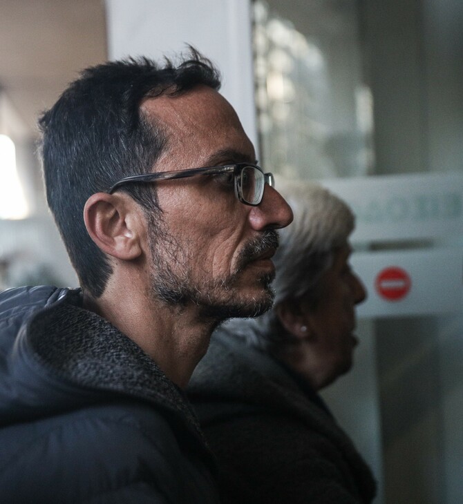 Αντώνη Καρυώτης: «Έχω εμπιστοσύνη στη Δικαιοσύνη» λέει συγκινημένος ο αδελφός του