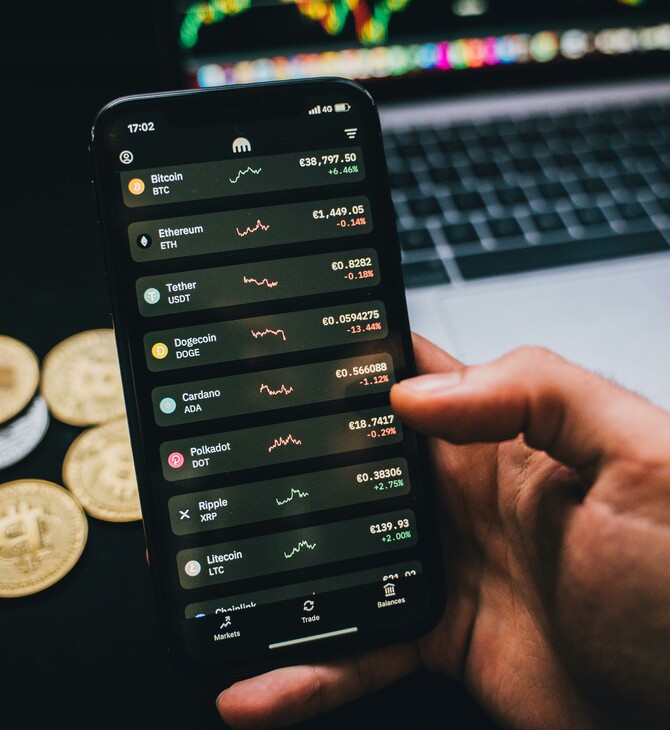 Οι δασμοί του Τραμπ «βουλιάζουν» το Bitcoin - Πάνω από δύο δισ. σε απώλειες