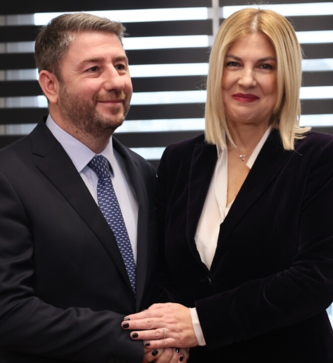 Στο ΠΑΣΟΚ και επίσημα η Ράνια Θρασκιά