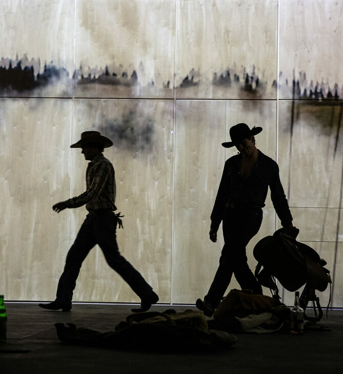 Το Brokeback Mountain, η μεγάλη επιτυχία σε σκηνοθεσία Κωνσταντίνου Ρήγου που συζητήθηκε όσο καμία άλλη φέτος και παρακολούθησαν χιλιάδες θεατές, ολοκληρώνει το ταξίδι της με δυο τελευταίες παραστάσεις στο Θέατρο Κνωσός την Δευτέρα 24 και την Τρίτη 25 Φεβ