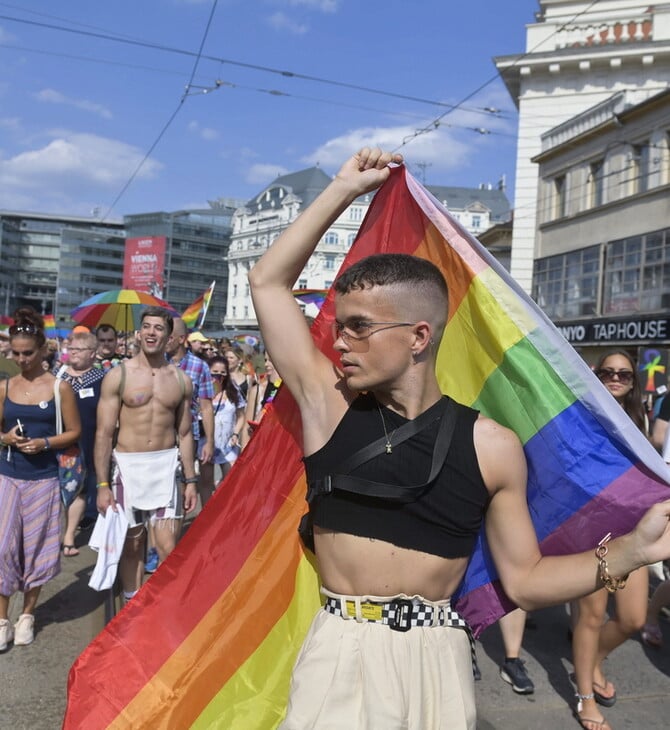 Το pride της Βουδαπέστης θα γίνει σε κλειστό χώρο «για την προστασία των παιδιών»