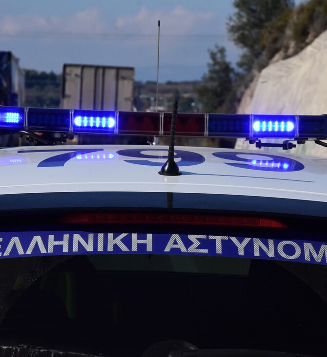 Άγνωστοί προκάλεσαν φθορές σε καταστήματα και ΑΤΜ στη Δάφνη