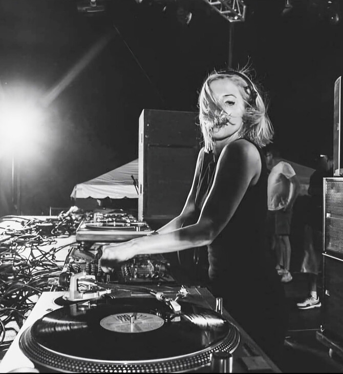 Η Ellen Allien ήταν καθηλωτική και πολύ προσωπική 