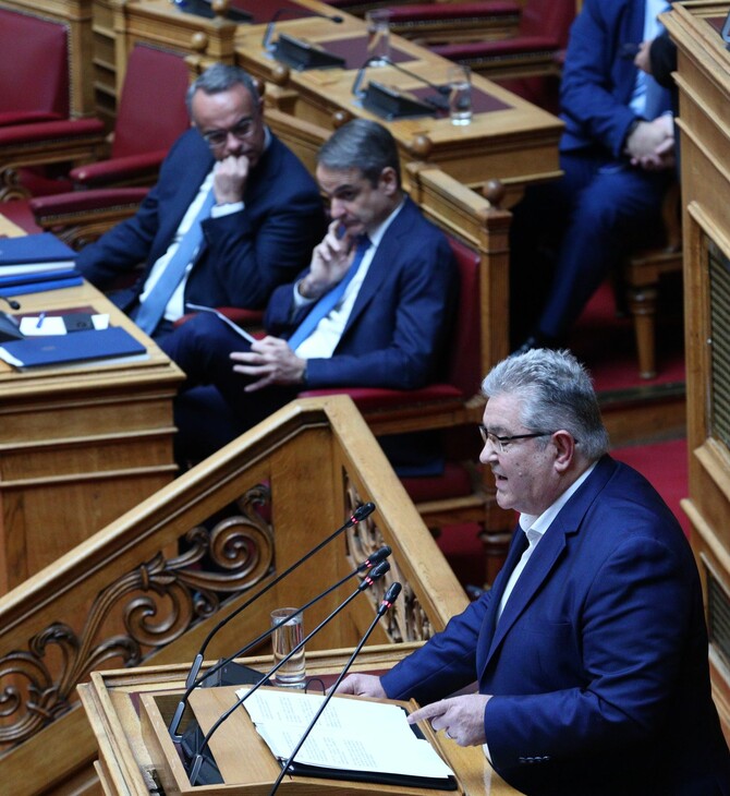Βουλή -Κουτσούμπας: Συζητάμε για τα Τέμπη γιατί σας έχει στριμώξει για τα καλά αυτός ο περήφανος λαός