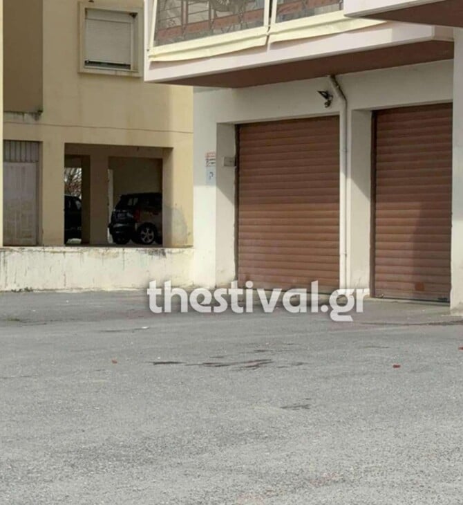 Γυναικοκτονία στη Σίνδο: Η 44χρονη δέχτηκε πολλαπλές μαχαιριές από τον σύζυγό της