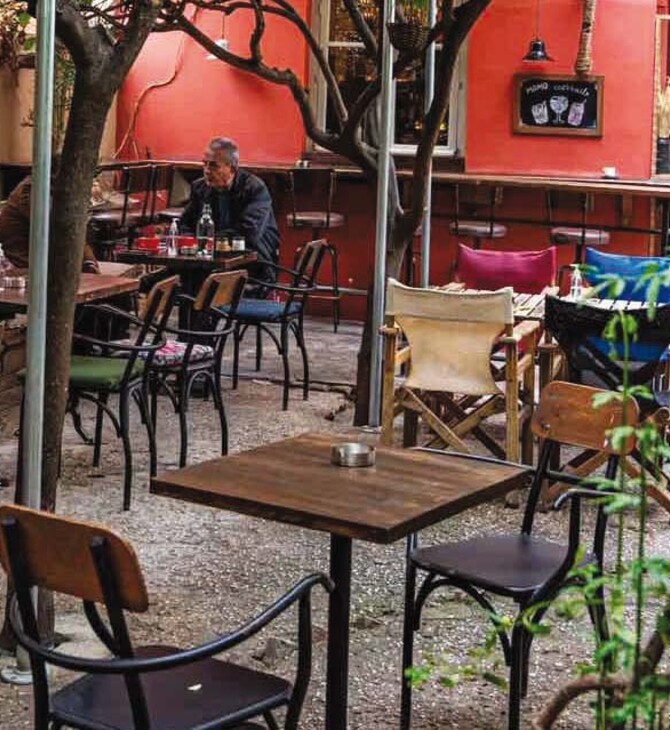 Momo: Μας έμαθε το brunch και παραμένει αγαπημένο στέκι