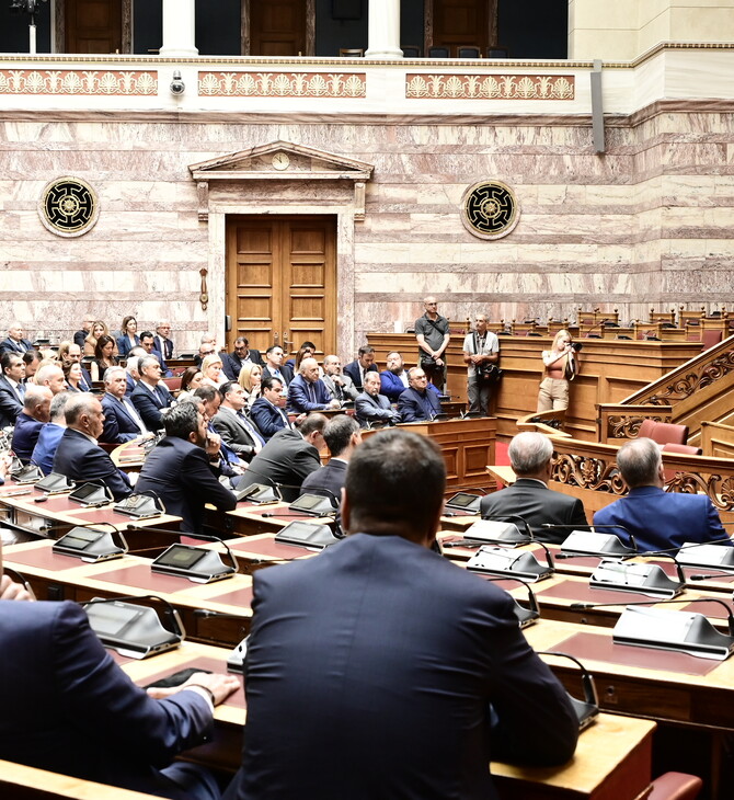 Νέα Δημοκρατία: Ποιοι ορίζονται κοινοβουλευτικοί εκπρόσωποι - Ποιος αναλαμβάνει γραμματέας