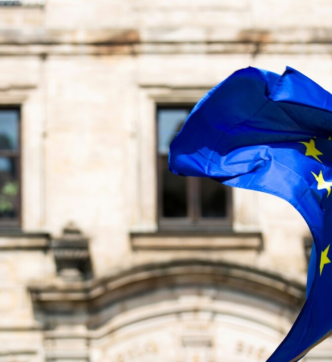 Ευρωβαρόμετρο: Οι πολίτες ζητούν από την ΕΕ προστασία και ενότητα