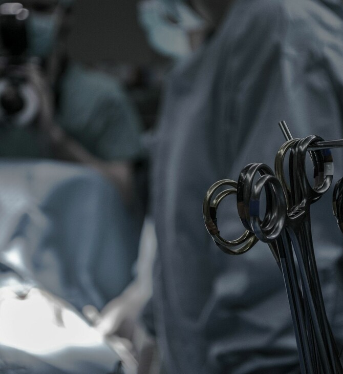 Πώς πραγματοποιήθηκε η πρώτη μεταμόσχευση ήπατος από χοίρο σε άνθρωπο στην ιστορία