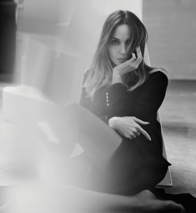 Atelier Jolie: Η Αντζελίνα Τζολί θέλει να συνεχίσει από εκεί που σταμάτησαν ο Γουόρχολ και ο Μπασκιά
