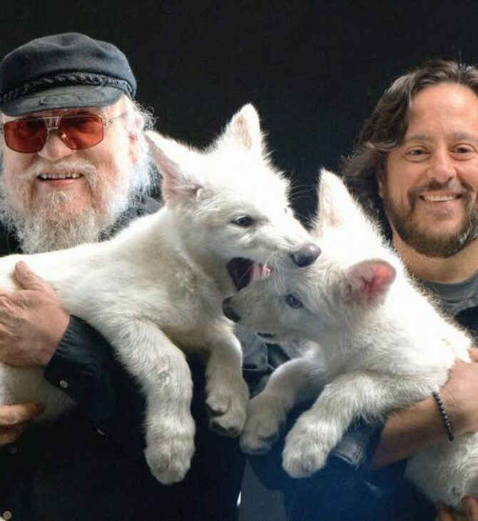 Όταν ο George R.R. Martin συνάντησε τον «αναγεννημένο» ανταρόλυκο - και ήταν εκεί και ο Πίτερ Τζάκσον