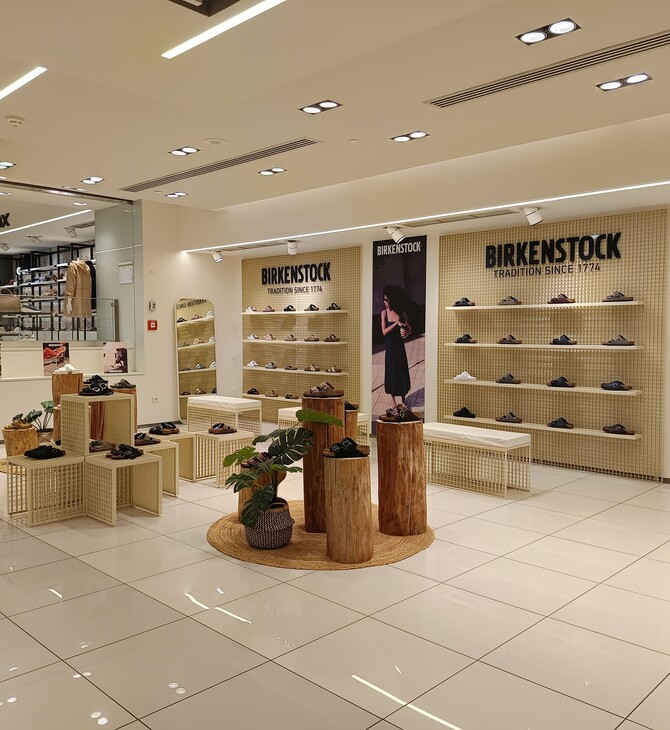 Νέο corner Birkenstock στο πολυκατάστημα Attica City Link