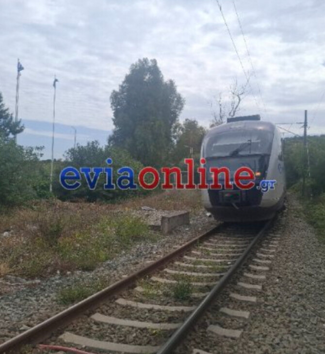 Χαλκίδα: Συρμός του προαστιακού συγκρούστηκε με φορτηγό
