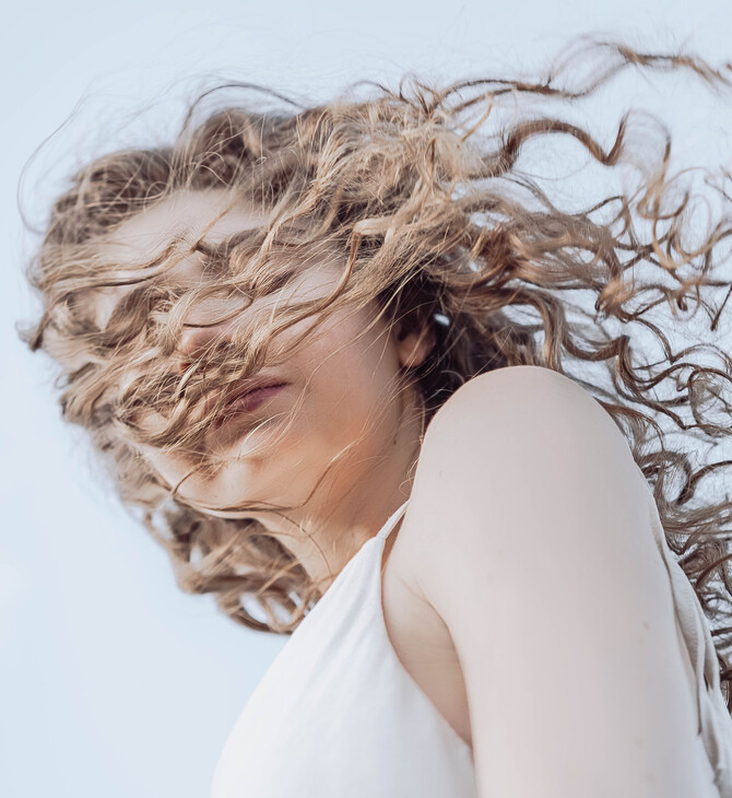 Anti-aging ή Pro-aging; Οι λέξεις που χρησιμοποιούμε στην ομορφιά έχουν σημασία